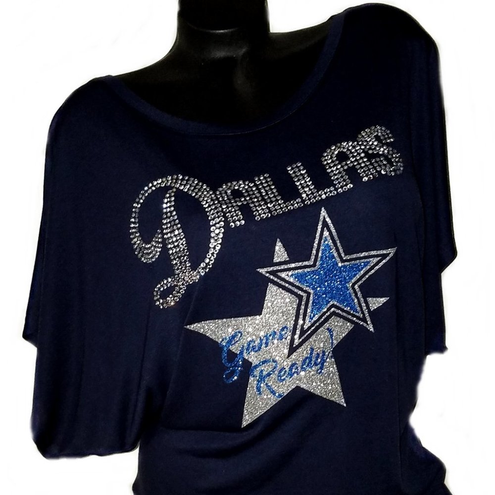Dallas Game Ready Navy Flowy Hi/Lo Top with Shiny Lettering and Crystals.
